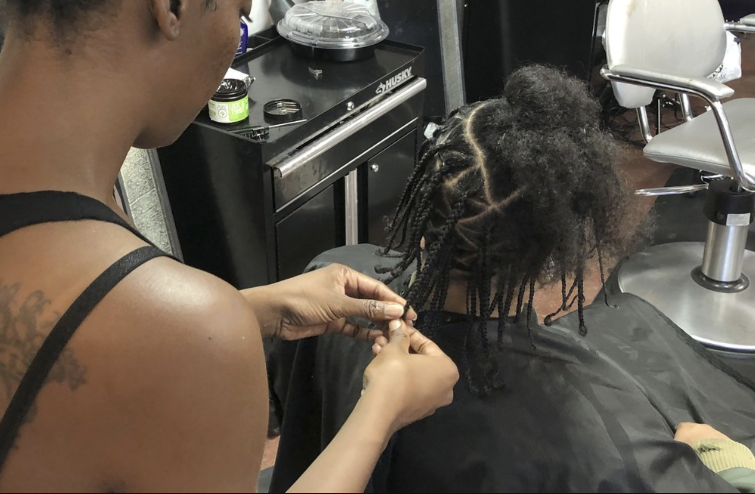 A new Illinois law will ban rules on students' hairstyles – but many Black  people say it's coming far too late - Illinois Newsroom