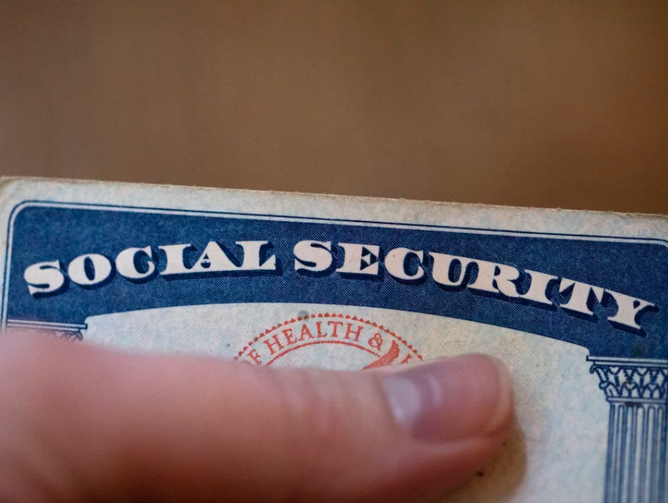 Congressman Rodney Davis pushes for bipartisan Social Security Fairness